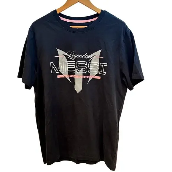 Messi Legendary Worldwide G.O.A.T. Graphic Tee Men’s Large Black Pink Sportswear - Picture 1 of 6